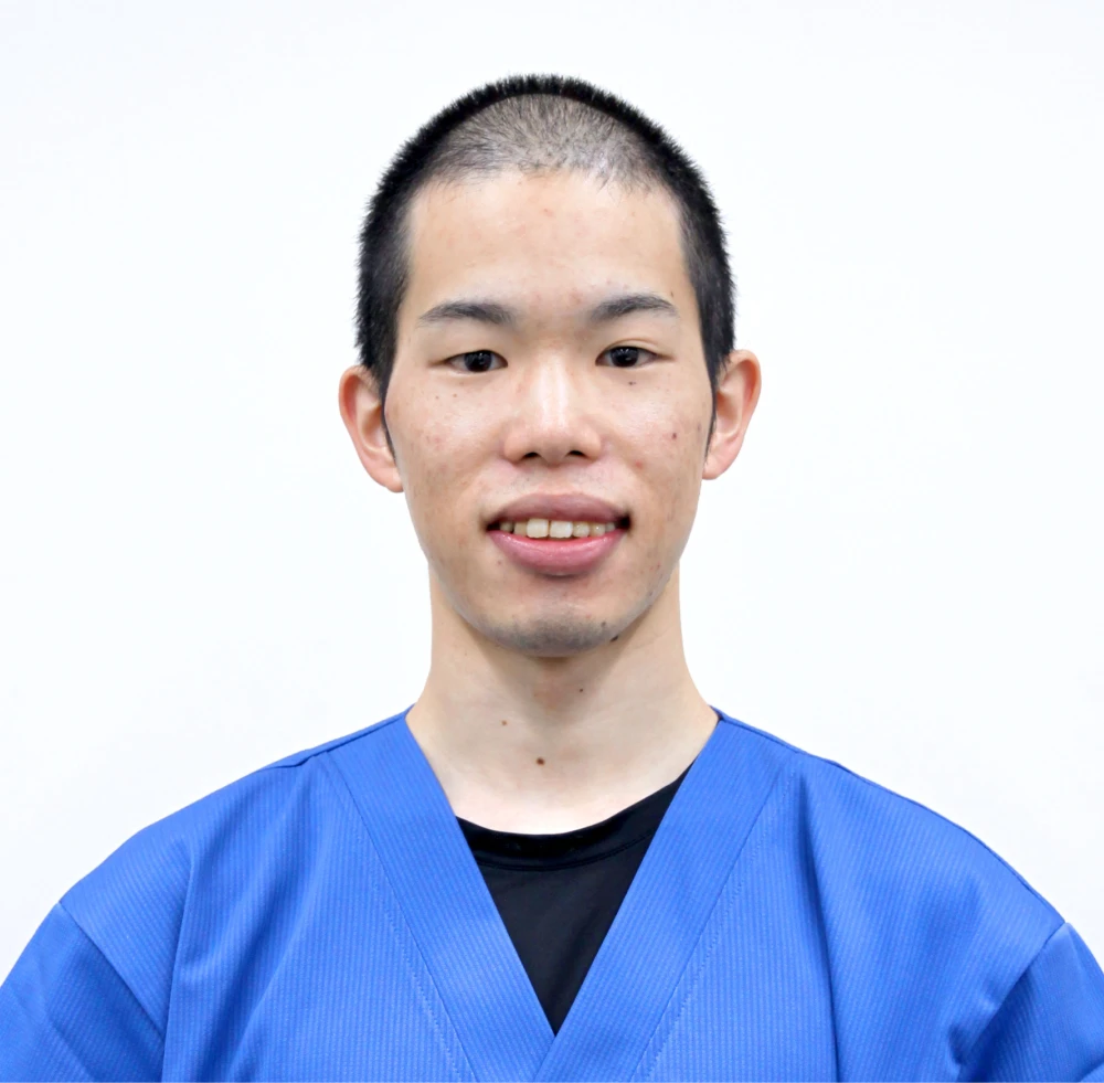 井浦健太先生の紹介写真