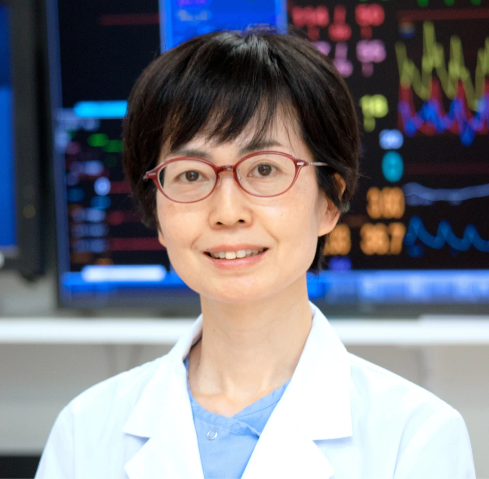 上坪知世先生の紹介写真