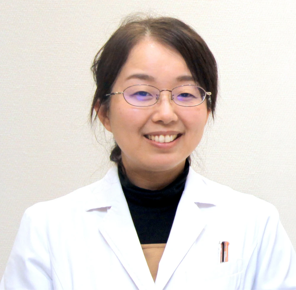 吉冨 愛子 先生の紹介写真